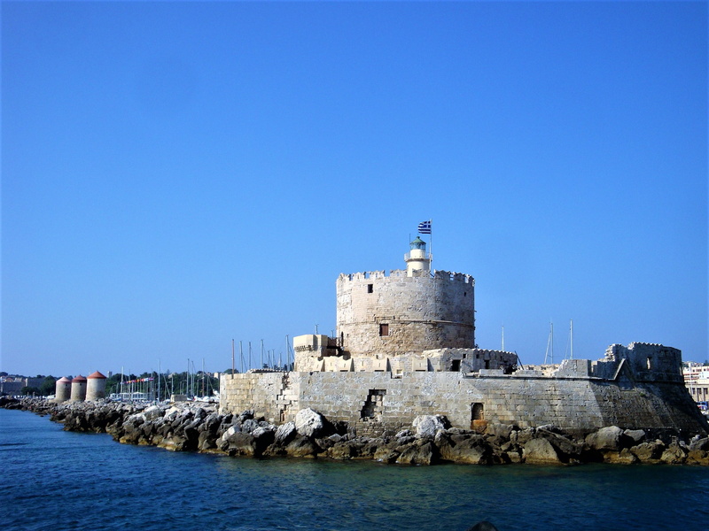 greece, building exterior, clear sky, tower, built structure, fort, 2K, day, water, sky, blue, castle, travel, outdoors, building, history, no people