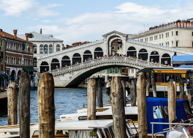 sky, building exterior, historic center, travel, arch bridge, more, canal grande, water, 4K, la serenissima, italy, venice, river, boats, mode of transportation