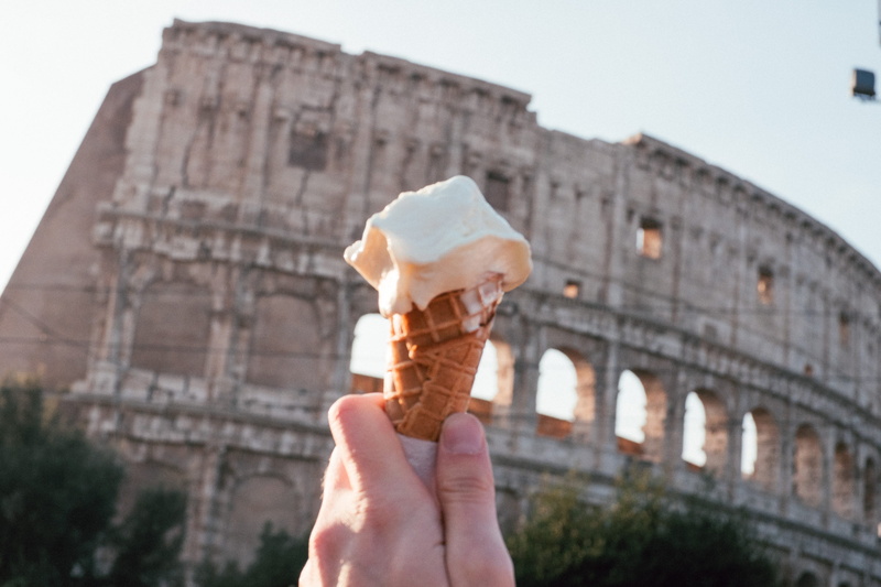 white, cheerful, architecture, flag, europe, 4K, outdoors, fresh, icecream, blue, traveler, tourism, historical, travel destinations, famous, colosseo