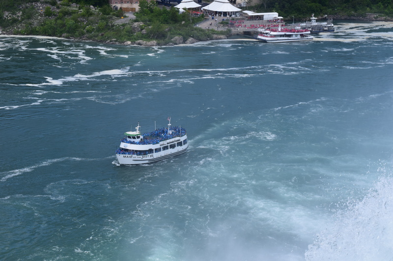 water, ship, luxury, sea, waterfall, nature, cruise ship, day, ferry, no people, maid of the mist, 5K, yacht, craft, high angle view, travel, sailing