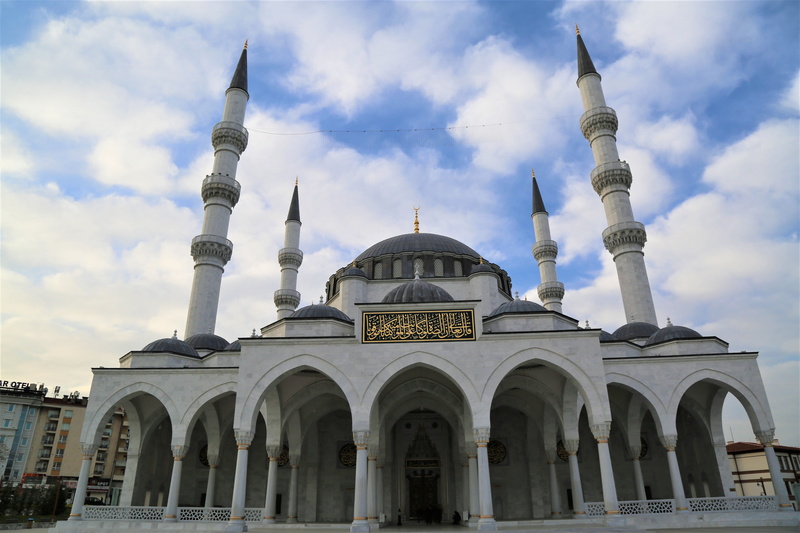 minaret, travel destinations, sky, 5K, place of worship, cloud - sky, nature, ottoman, day, built structure, ornate, no people, masjid, spirituality, tourism