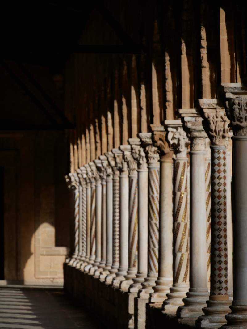 column, shadow, built structure, belief, capitel, old, religion, architectural column, portico, 4K, spirituality, italy, travel destinations, colonnade