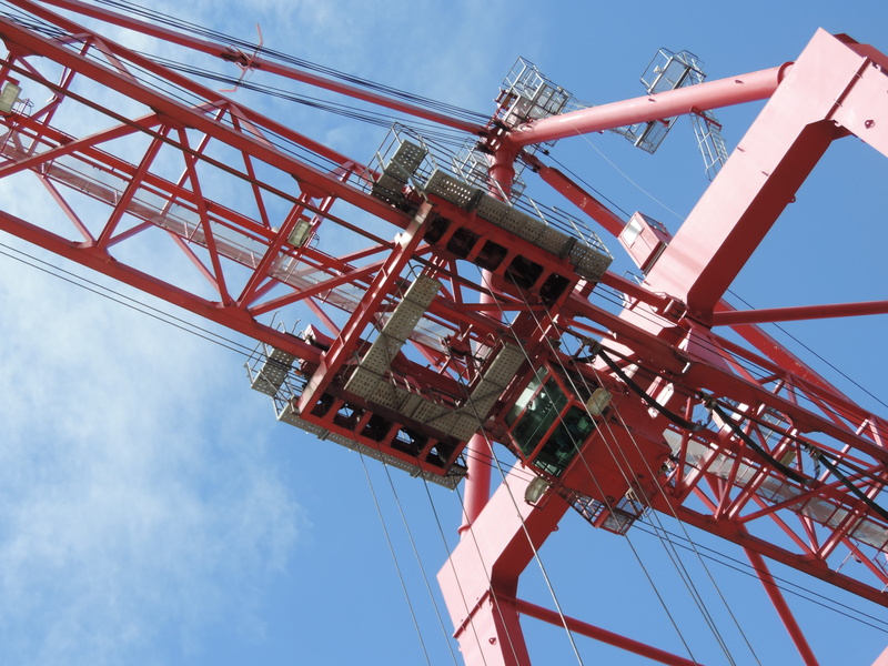 crane, construction machinery, portico, crane - construction machinery, montréal, low angle view, 4K, no people, tall - high, metal, day, built structure