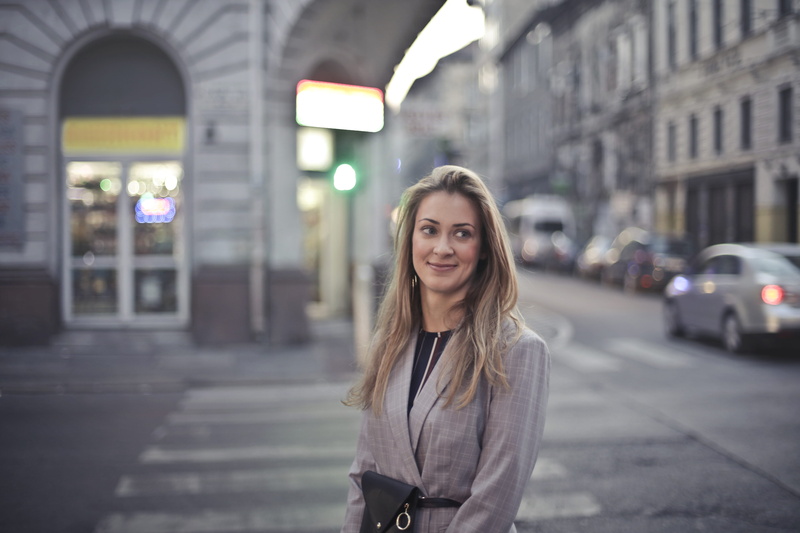 pavement, lights, blond, fashion, front view, suit, crosswalk, street, 5K, pretty, portrait, buildings, looking at camera, city, architecture, focus on foreground