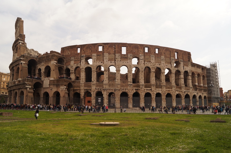 built structure, travel destinations, building exterior, roman holiday, colosseum, nature, crowd, architecture, the past, ancient civilization, group of people