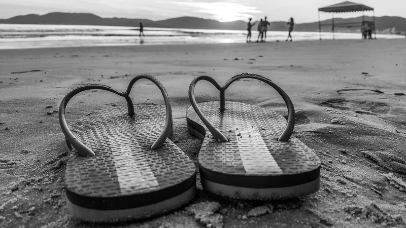scenics - nature, slipper, sandals, water, shoe, Black And White, santa catrina, focus, outdoors, sky, beach, summer, focus on foreground, beauty in nature