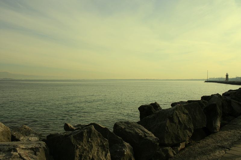 no people, rock, tranquility, beach, beauty in nature, 4K, rock - object, sunset, cloud - sky, italy, Lake Garda, tranquil scene, on-the-lake garda, water