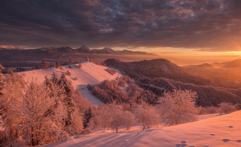 The Julian Alps, sunset, snow, mountains, Jelovica Plateau, Kranj, trees, Julian Alps, winter, Church, 4K, Jamnik Church, Slovenia