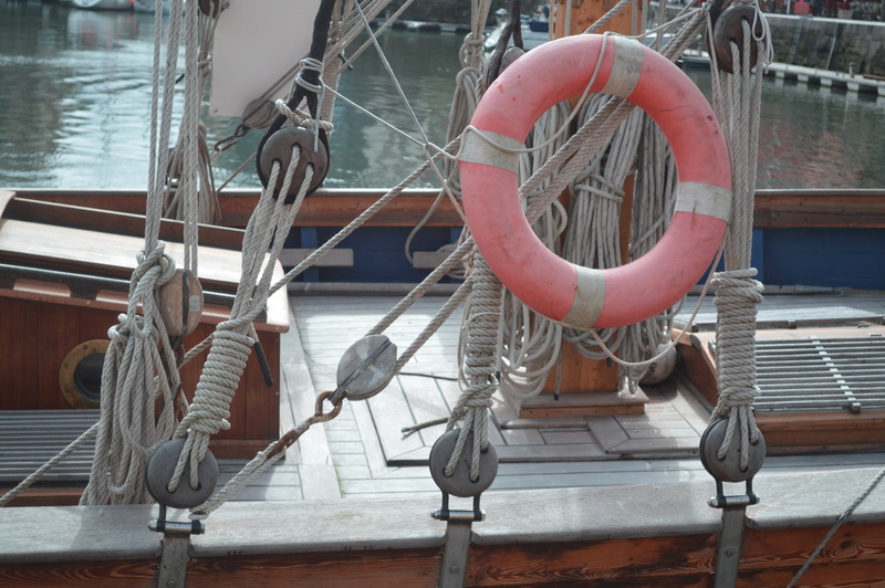 former, navigation, nature, old, life belt, wood - material, metal, harbor, rope, railing, maritime, france, marine, transportation, old rig, honfleur
