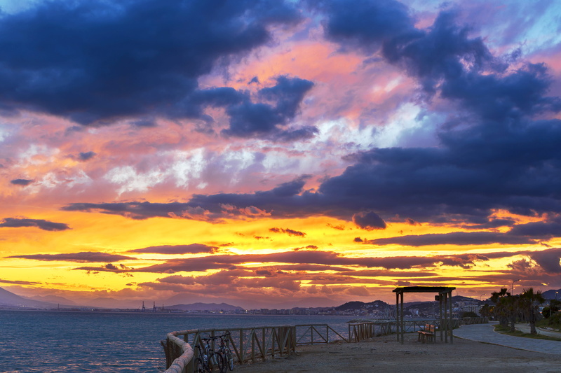 scenics - nature, quino, mediterráneo, land, beauty in nature, málaga, water, outdoors, nubes, idyllic, sea, orange color, cielo, atardecer, beach, built structure