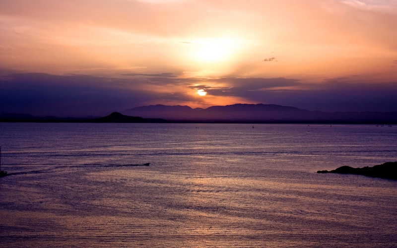 beautiful, ocean, el, 2K, boats, calm, de, clouds, mar, sunset, 3d and abstract, nature, la, mountains, manga, menor