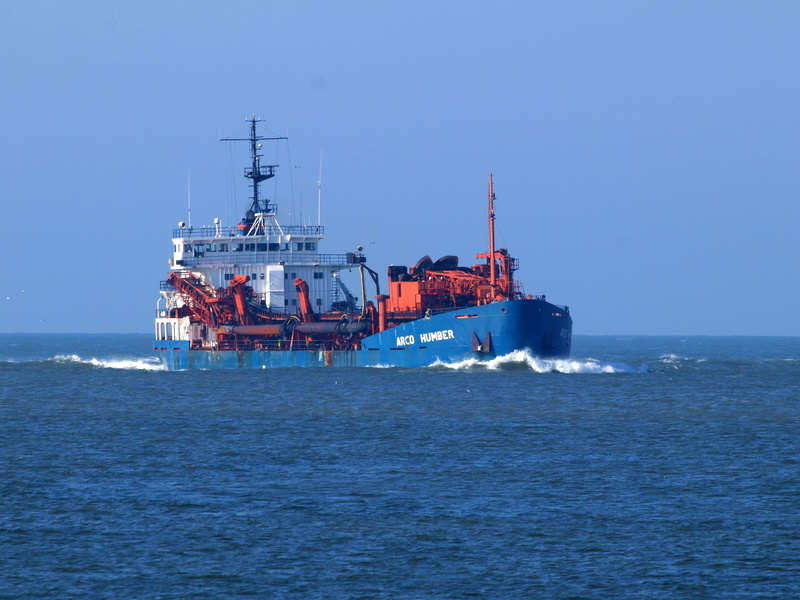clear sky, on the move, nature, logistics, outdoors, suction dregder, horizon over water, no people, ship, technology, blue, nautical vessel, wave, business