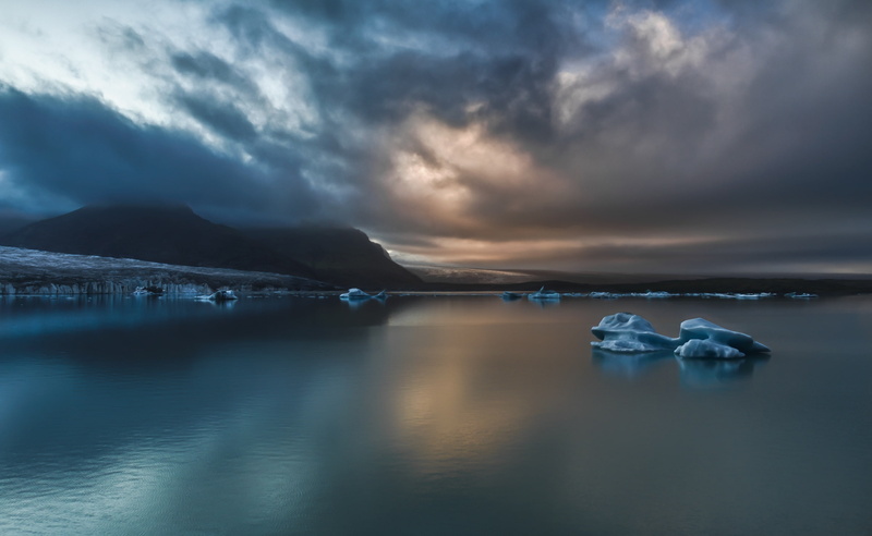 iceberg, beauty in nature, reflection, water, mountain, nature, hielo, tranquility, glacier, cloud - sky, 2K, Winter, lake, non-urban scene, idyllic, body