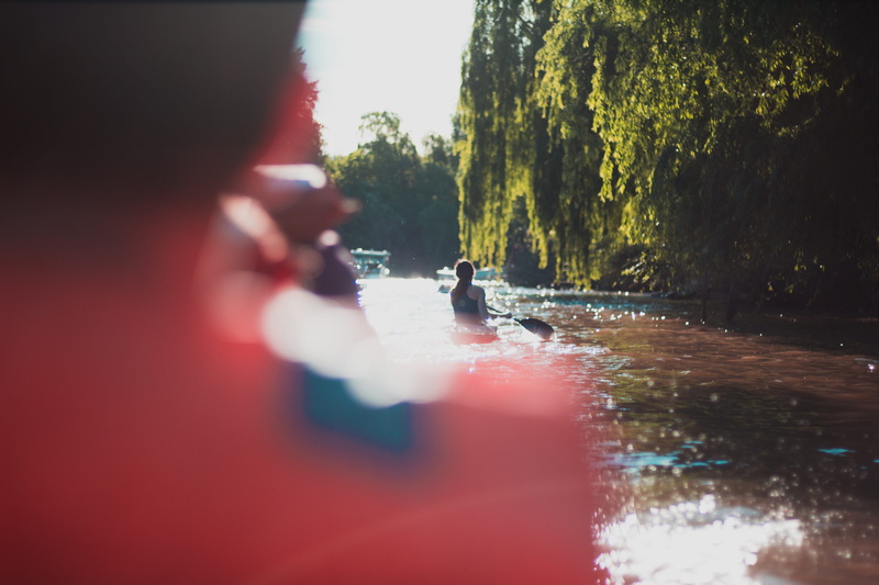 nature, lake, person, plant, 5K, mobile phone, technology, rio, photographing, lifestyles, water, canoe, sun, reflection, remo, transportation, boat, photography themes