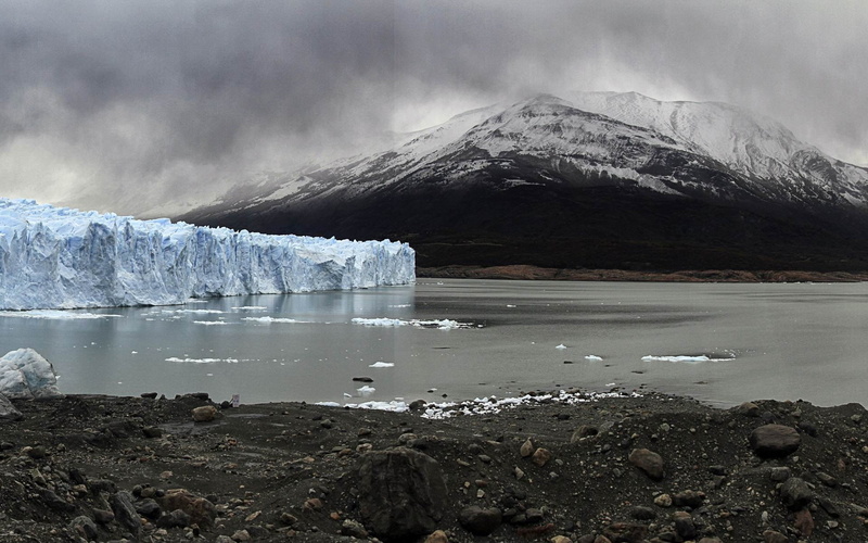 beauty in nature, water, body, lagoon, argentina, 1080P, sky, frozen, mountain peak, floating on water, wallpap, cold temperature, nature, outdoors, snowcapped mountain