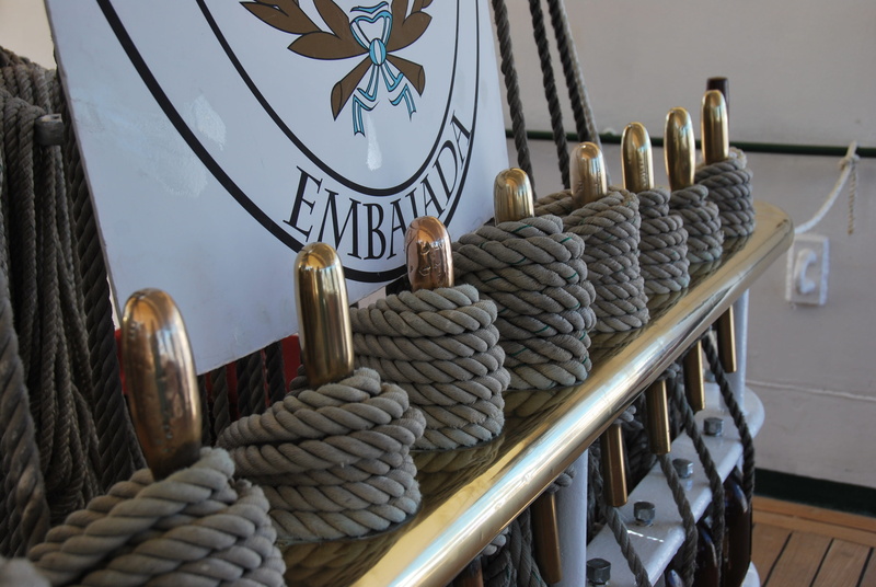 craft, wooden post, maritime, ship, 4K, transportation, ropes, rope, sailing vessel, railing, pattern, libertad, indoors, still life, nature, argentina
