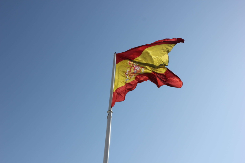 no people, red, sky, emotion, outdoors, pride, pole, 4K, clear sky, flag, patriotism, day, copy space, wind, spanish flag, espana, nature, waving, environment