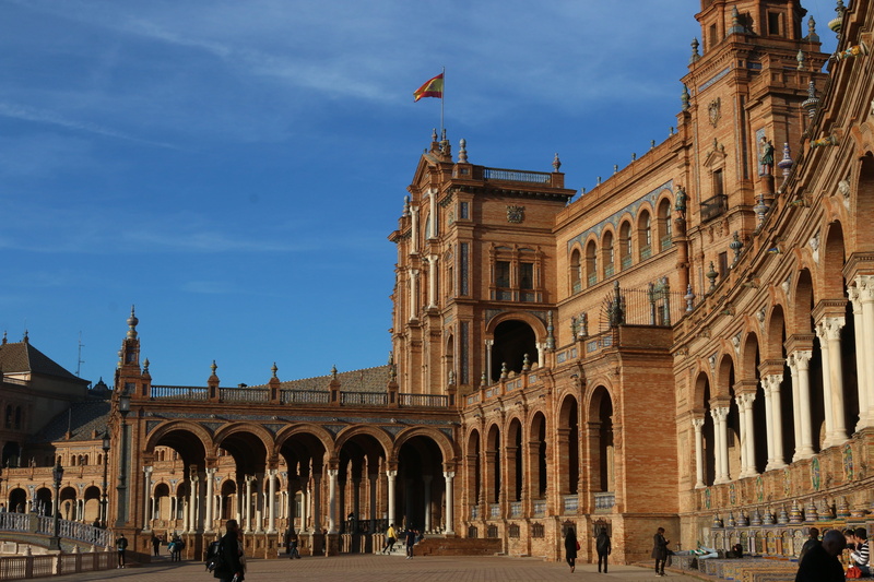 walking, 5K, government, plaza de españa, sevilla, architectural column, square, spain square, architecture, group, the past, landscape, built structure