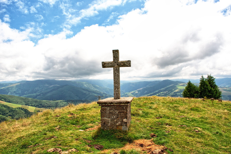 sky, cross, spirituality, grass, landscape, beauty in nature, cruz, cross shape, day, spain, tranquility, cloud - sky, scenics - nature, religion, religious equipment