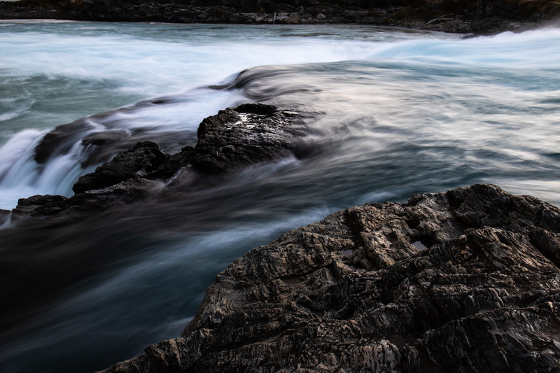 aquatic sport, no people, chile, solid, sport, scenics - nature, nef, animal, breaking, river, cochrane, exposure, rocky coastline, patagonia, rock, motion