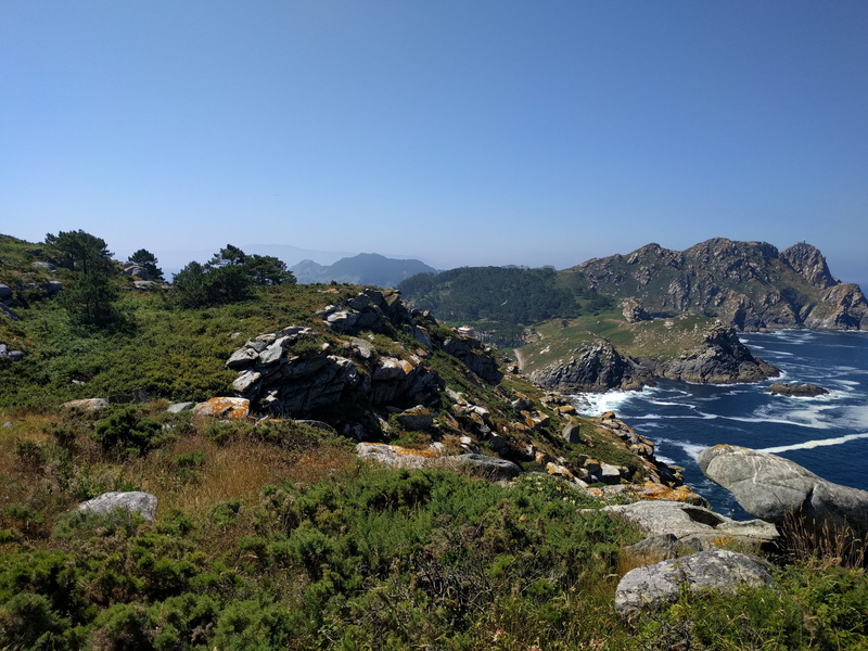outdoors, sky, rock - object, tree, land, scenics, costa, mountain, water, Rias Baixas, non-urban scene, 4K, rock, rocky coastline, tranquil scene, rocks