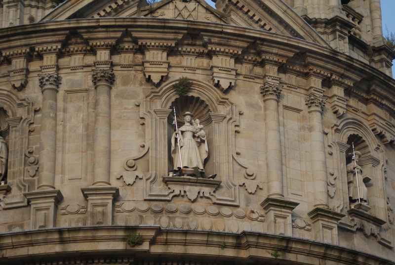 the past, peregrina, arch, 4K, gothic style, ornate, religion, spirituality, history, no people, representation, belief, place of worship, outdoors, architecture