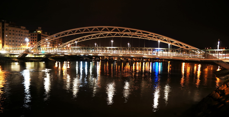 reflection, modern, dark, arch bridge, no people, night, connection, arts culture and entertainment, 4K, outdoors, building exterior, architecture, waterfront