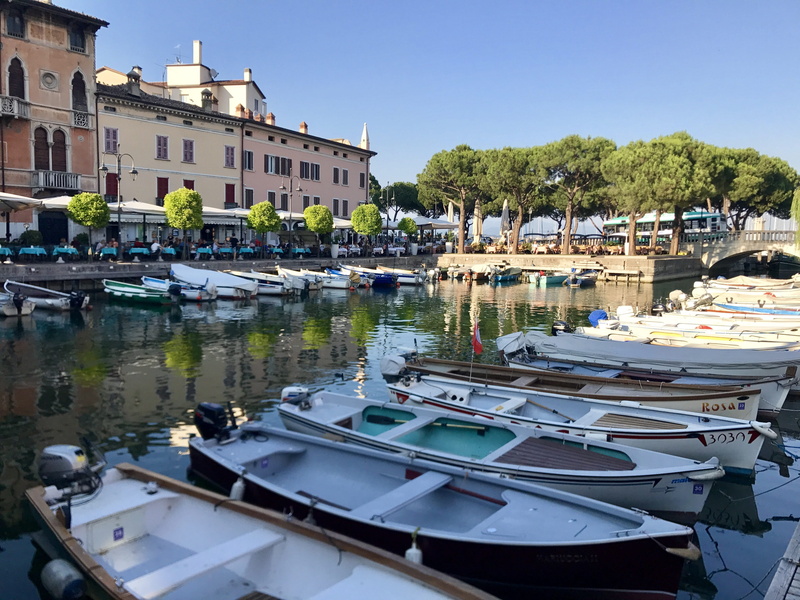 sailboat, mode of transportation, moored, yacht, sky, 4K, building exterior, desenzano, plant, reflection, harbor, ship, tree, building, outdoors, rowboat