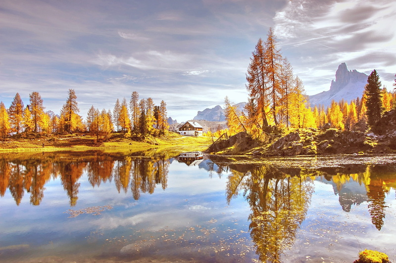 beauty in nature, 2K, sky, alm, tranquil scene, remote, lake, nature, rock, tree, reflection, water, belluno, hike, no people, mountain, outdoors, clouds
