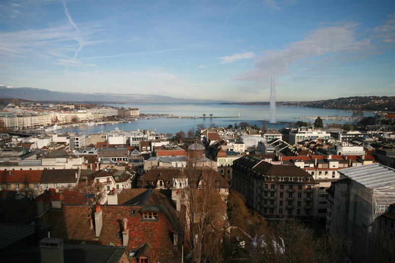 building exterior, 2K, geneva, day, landscape, reflection, lake, outdoors, holidays, mood, crowd, sky, building, europe, switzerland, atmosphere, romantic