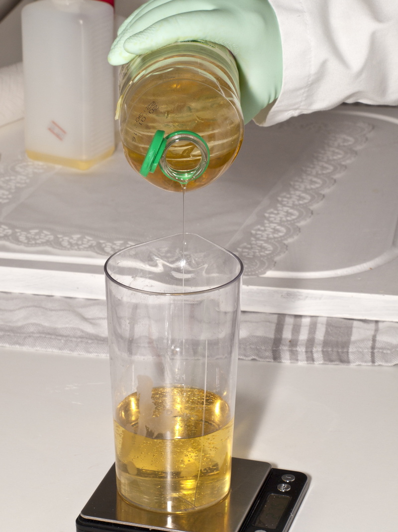 indoors, nature, household equipment, table, 2K, beautiful, food and drink, transparent, shea butter, brine, container, bottle, pouring, oil, drinking Glass