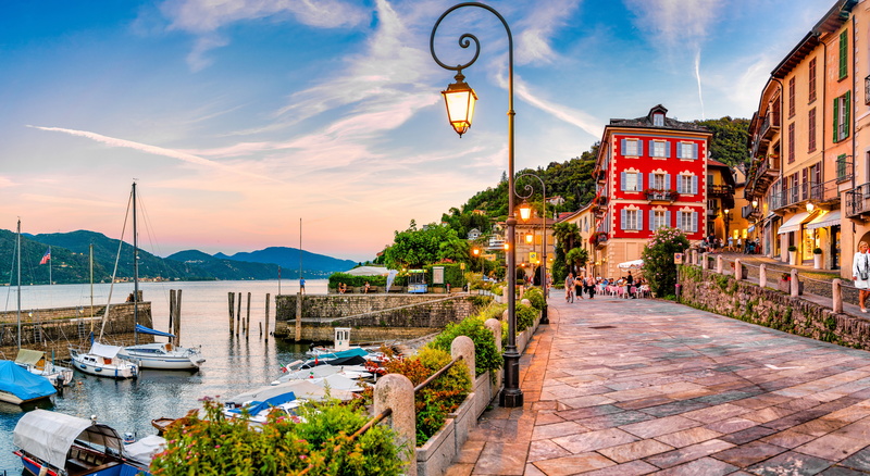 Cannobio, Maggiore, Italy, 8K, lights, boats, home, harbour, yachts, building, Lake Maggiore, promenade
