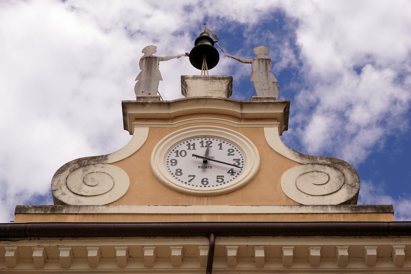 day, cloud - sky, Clock Tower, tower, minute hand, building, courthouse, low angle view, travel destinations, building exterior, dial, italy, mediterranean