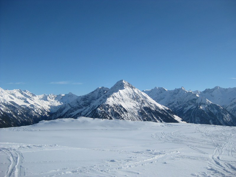 clear sky, environment, cold temperature, skiing, alps, place, 2K, blue, snowcapped mountain, tranquility, sky, europe, copy space, zillertal, austria