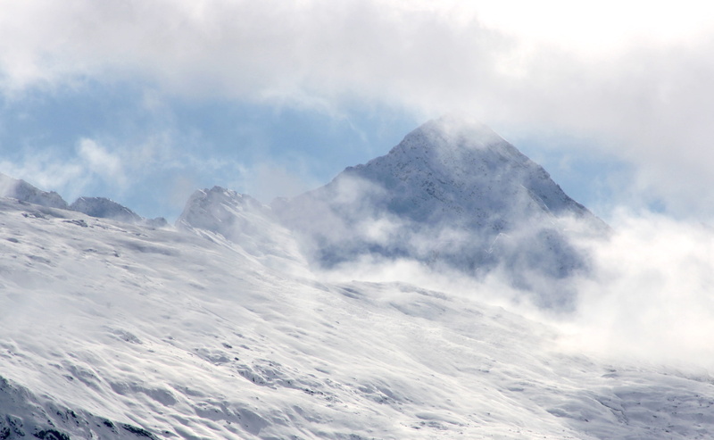 schlegeis, austria, tranquil scene, cloud - sky, non-urban scene, outdoors, mountain range, snowcapped mountain, day, snow, no people, tyrolean alps, sky