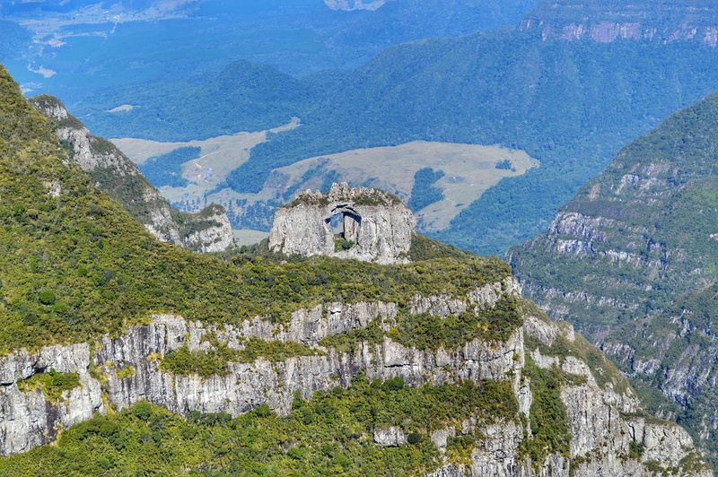 landscape, old ruin, built structure, urubici, mountain, the past, pedra furada, ruined, travel, tourism, season, holidays, day, history, brazil, outdoors