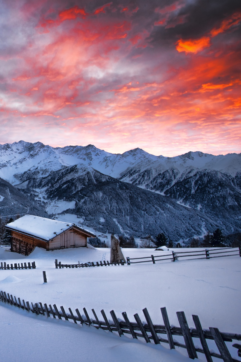 tranquility, covered, 5K, photography, house, nature, daytime, snow, mountains, roof, chalet, cloud - sky, wooden, zillertal alps, winter, environment