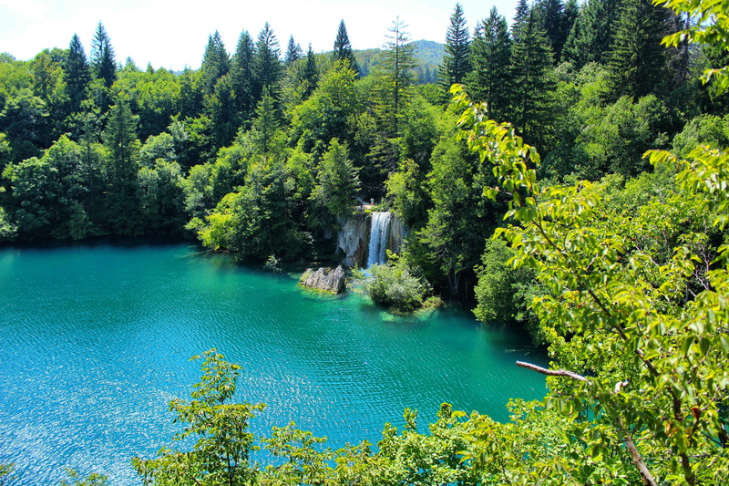 waterfall, lake, scenic, croatia, travel, green color, growth, sky, natural, summer, plant, day, reflection, idyllic, tranquility, flowing water, high angle view