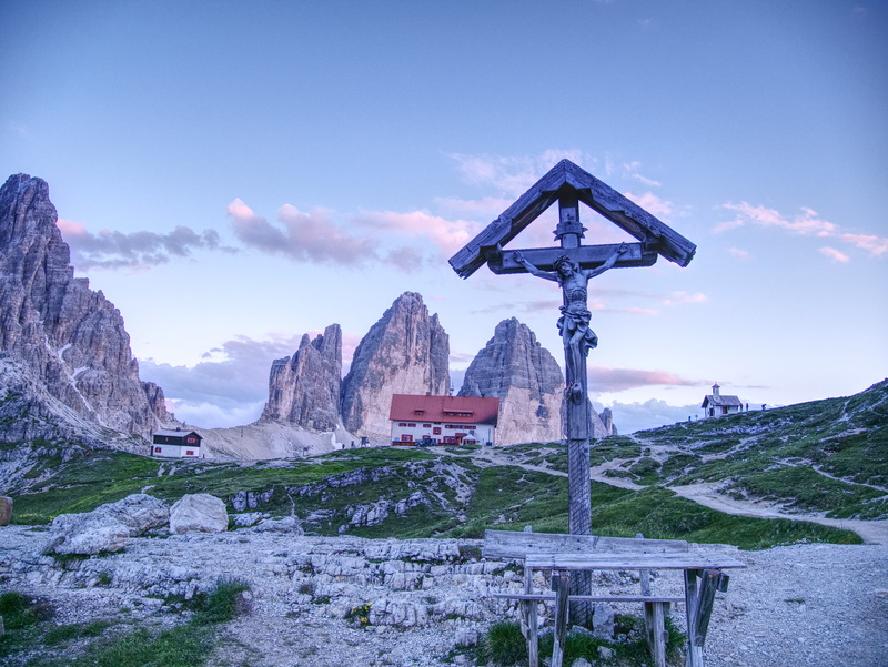 cloud - sky, mountain, 4K, beauty in nature, outdoors, sky, tranquil scene, architecture, hiking, three peaks of lavaredo, stones, winter, tranquility