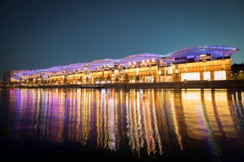 waterfront, body, nature, built structure, panoramic, building, city, sky, clear sky, illuminated, sea, houses, travel destinations, dusk, river, 5K, architecture