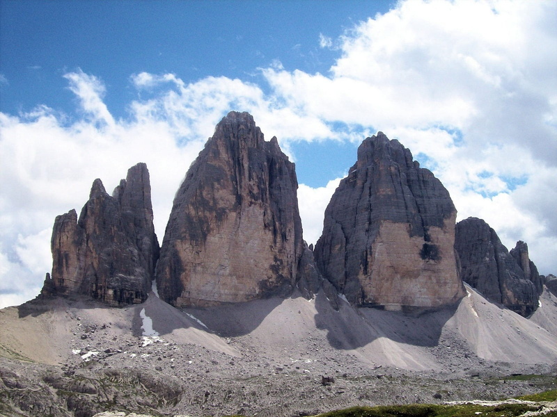 dolomiti di sesto, tranquility, outdoors, mountain peak, mountaineer, mountains, natural wonders, formation, italy, 720P, rock - object, three, scenics - nature