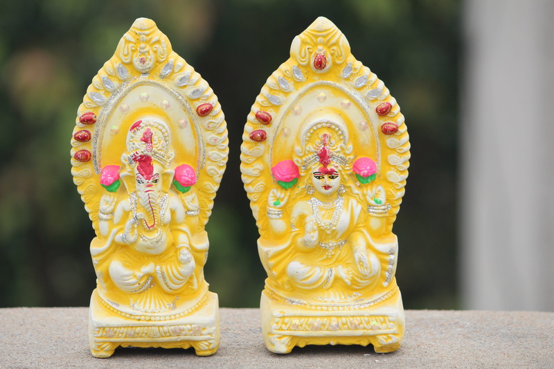 belief, floral pattern, Goddess, Lakshmi, statue, day, celebration, sculpture, outdoors, 5K, no people, Idols, God, creativity, representation, close-up