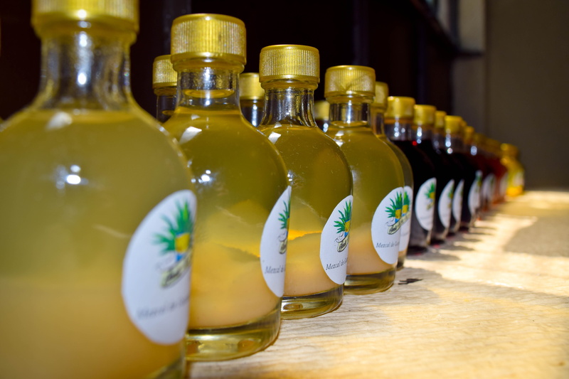 liquor, 5K, glass, cocktail, transparent, large group of objects, container, bottle, close-up, liquid, food and drink, plant, agave, label, indoors, order
