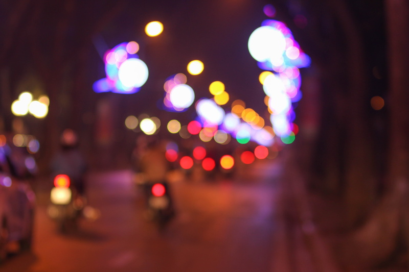 traffic, no people, outdoors, vehicle light, street light, light - natural phenomenon, light, phan đình phùng, illuminated, 5K, mode of transportation