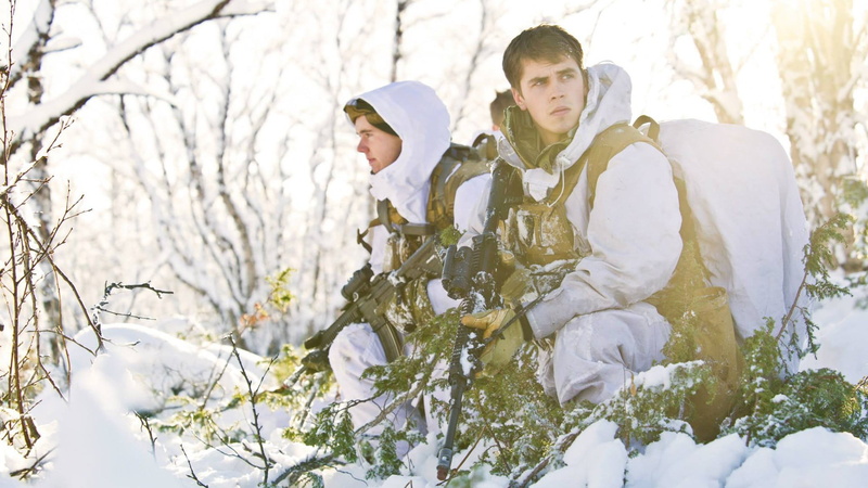 jackets, 1080P, tree, nature, warm clothing, military, forest, winter, offspring, two people, Norwegian Army, outdoors, men, childhood, plant, cold temperature