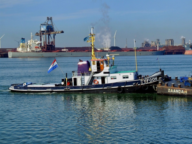 2K, bay, port, pier, pushing, transportation, container ship, mode of transportation, harbor, rotterdam, fishing industry, tugboat, moored, outdoors, boats