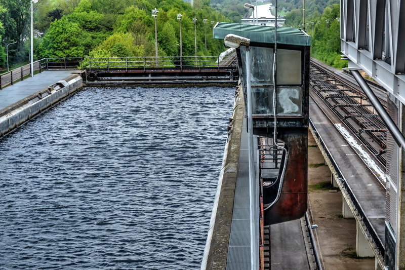railing, 4K, plant, bridge, transportation, outdoors, sluis, bridge - man made structure, mode of transportation, hoist, inclined plane, metal, water