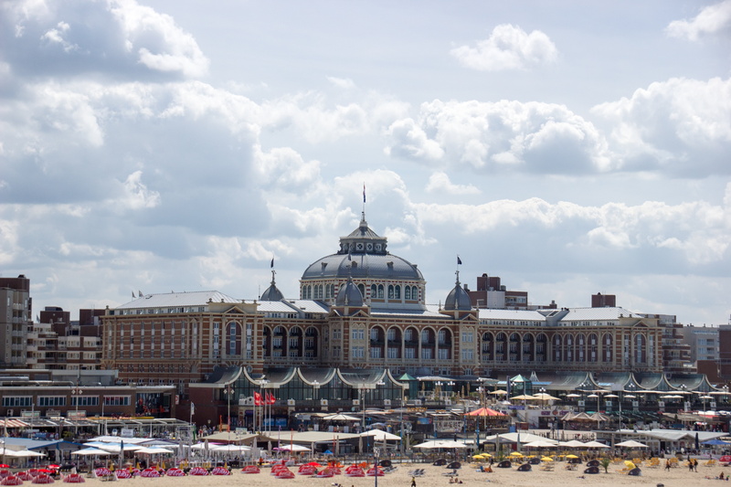 beach, buildings, sky, nature, outdoors, day, city, facade, kurhaus, history, travel destinations, government, summers, cityscape, dome, scheveningen, building exterior