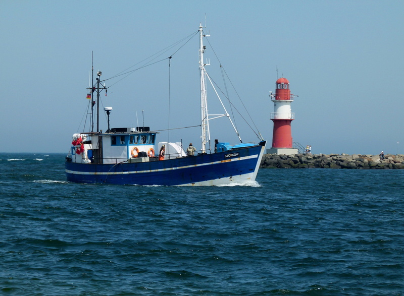 romantic, boot, water, ship, lake, ocean, fishing industry, nautical vessel, 4K, germany, clear sky, built structure, waterfront, fishing vessel, blue