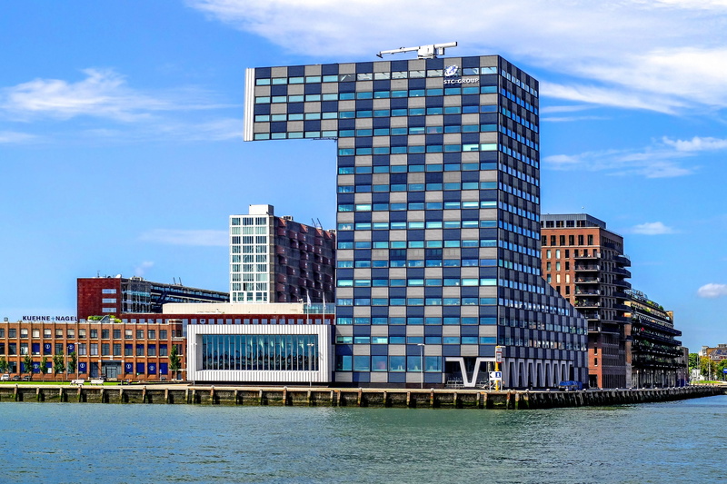city, cloud - sky, architecture, apartment, building exterior, rotterdam, outdoors, waterfront, construction, office building exterior, residential district